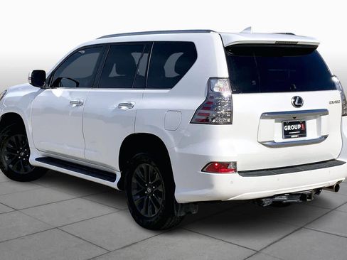 Used 2020 Lexus GX 460 Premium w/ Premium Package image 11