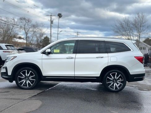 Used 2019 Honda Pilot Touring image 2