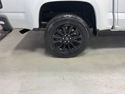 Used 2022 GMC Canyon Elevation w/ Trailering Package image 3