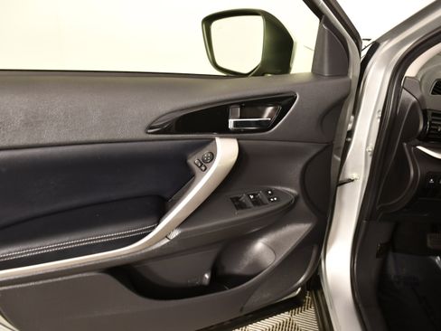 Used 2024 Mitsubishi Eclipse Cross SE image 34