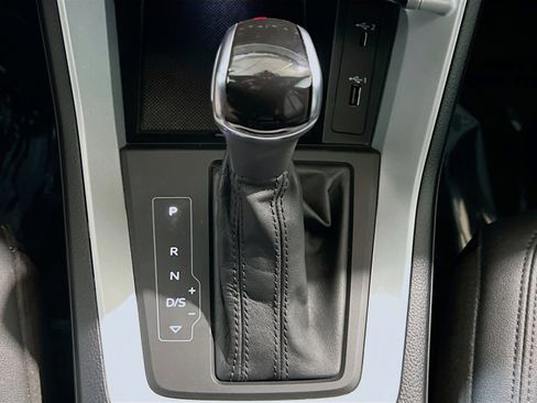 Used 2021 Audi Q3 2.0T Premium w/ Convenience Package image 12