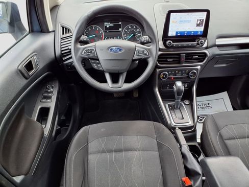 Used 2022 Ford EcoSport SE w/ SE Convenience Package image 9
