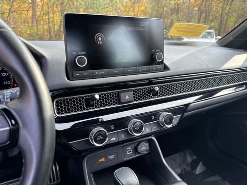 Used 2024 Honda Civic Sport image 27