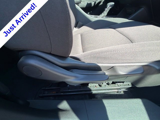 Used 2025 Chevrolet Malibu LT FWD image 21