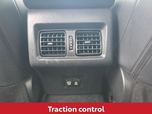 Used 2025 Toyota Camry SE image 20