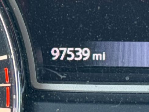 Used 2018 Nissan Pathfinder Platinum AWD/4WD image 24