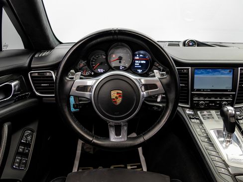 Used 2015 Porsche Panamera GTS AWD/4WD image 46
