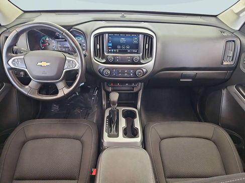 Used 2022 Chevrolet Colorado LT w/ LT Convenience Package AWD/4WD image 22