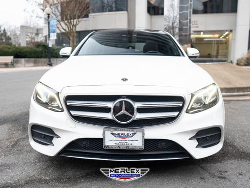 Used 2018 Mercedes-Benz E 300 300 image 2