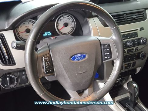 Used 2008 Ford Focus Coupe FWD image 17