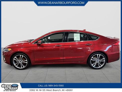 Used 2019 Ford Fusion Titanium FWD image 5