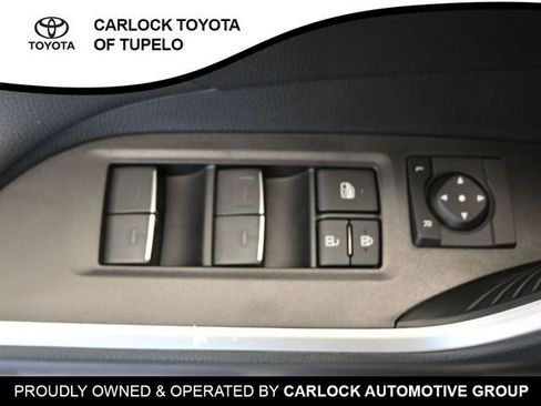 Used 2025 Toyota RAV4 XLE w/ Convenience Package image 22