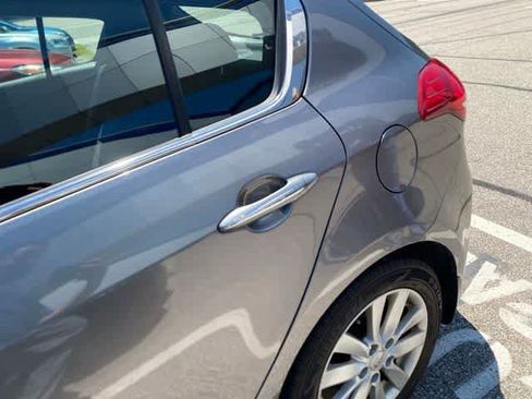 Used 2014 Kia Forte EX w/ Protection Package FWD image 10
