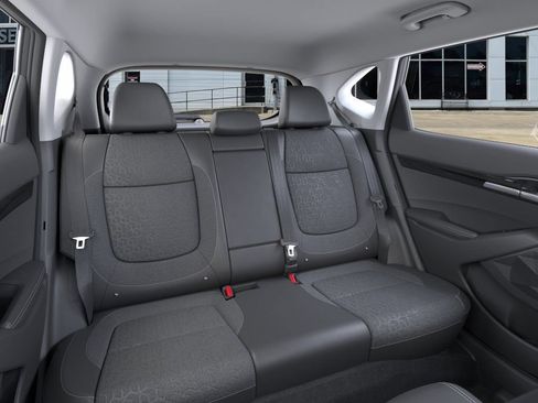 New 2026 Kia Seltos S FWD image 19