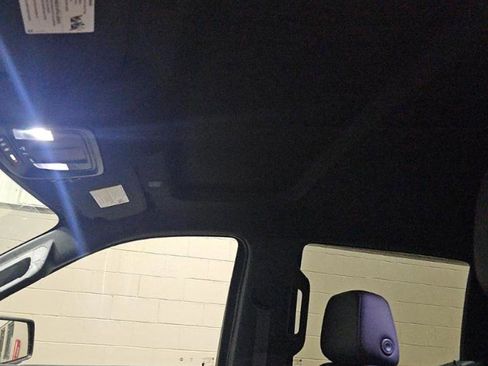 Used 2021 GMC Sierra 1500 AT4 image 16