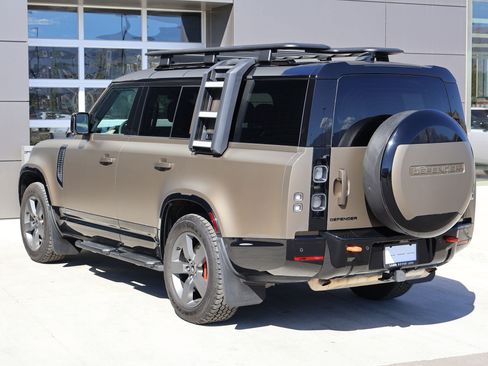 Used 2025 Land Rover Defender 130 X AWD/4WD image 10