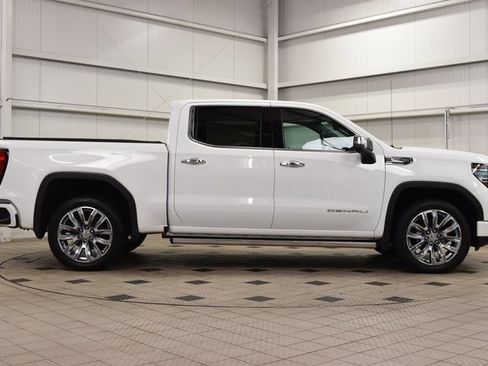 Used 2023 GMC Sierra 1500 Denali w/ Denali Reserve Package image 9
