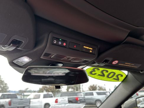 Used 2023 Chevrolet Corvette Stingray Coupe w/ 1LT image 20