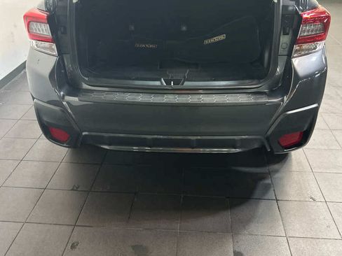 Used 2022 Subaru Crosstrek 2.5i Sport w/ Moonroof Package AWD/4WD image 11