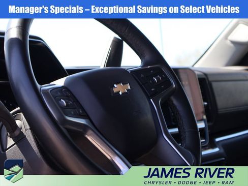 Used 2025 Chevrolet Silverado 1500 LT AWD/4WD image 24