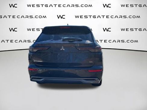 New 2026 Mitsubishi Outlander SEL FWD image 10