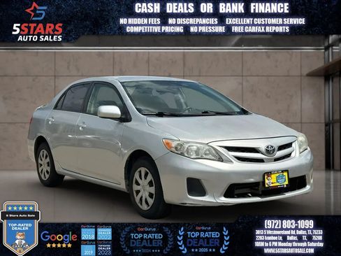 Used 2011 Toyota Corolla LE FWD image 1