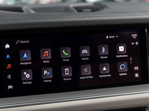 Certified 2025 Porsche Cayenne AWD/4WD image 56
