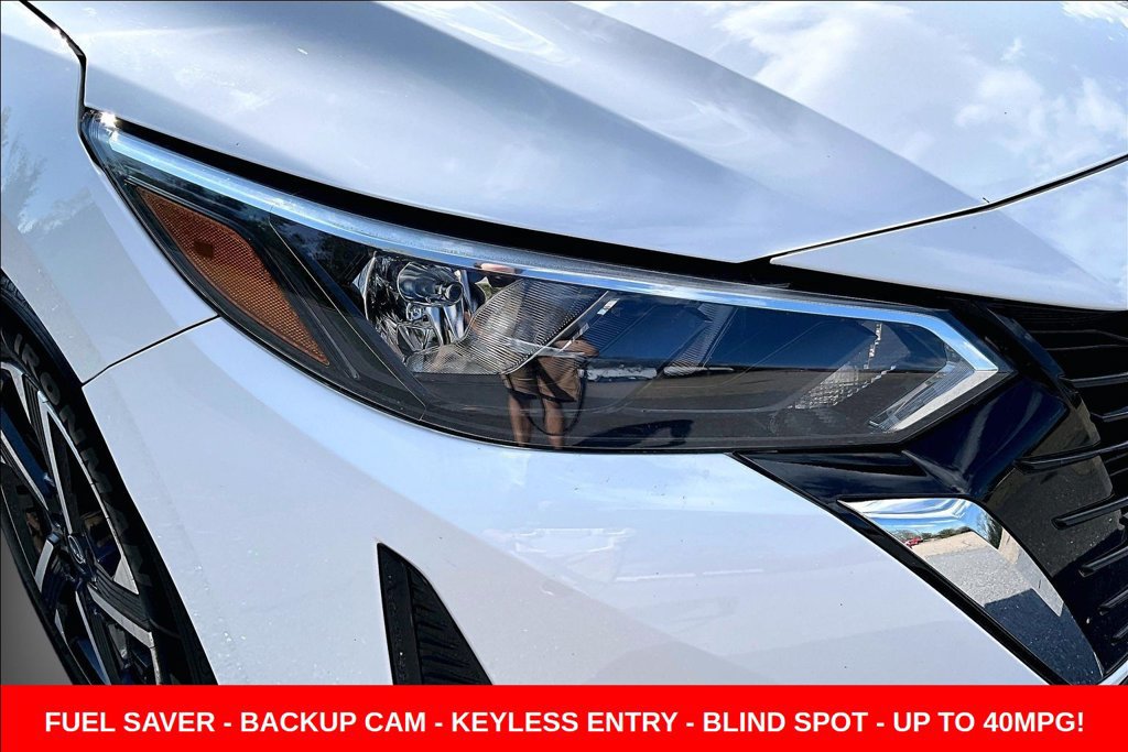 Used 2024 Nissan Sentra SV FWD image 35