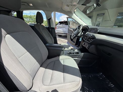 Used 2022 Ford Escape S FWD image 16