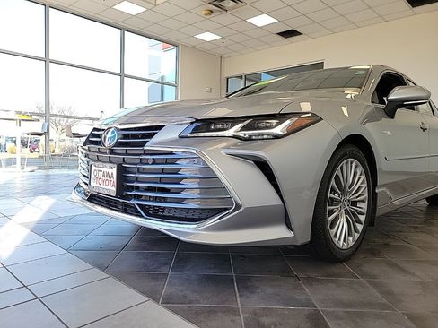 Used 2021 Toyota Avalon Limited w/ Advanced Safety Package image 16