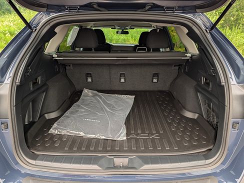 Used 2025 Subaru Outback Premium AWD/4WD image 18