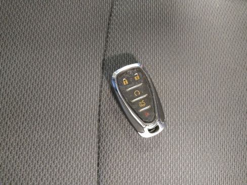 Used 2019 Chevrolet Cruze LT w/ Convenience Package image 32