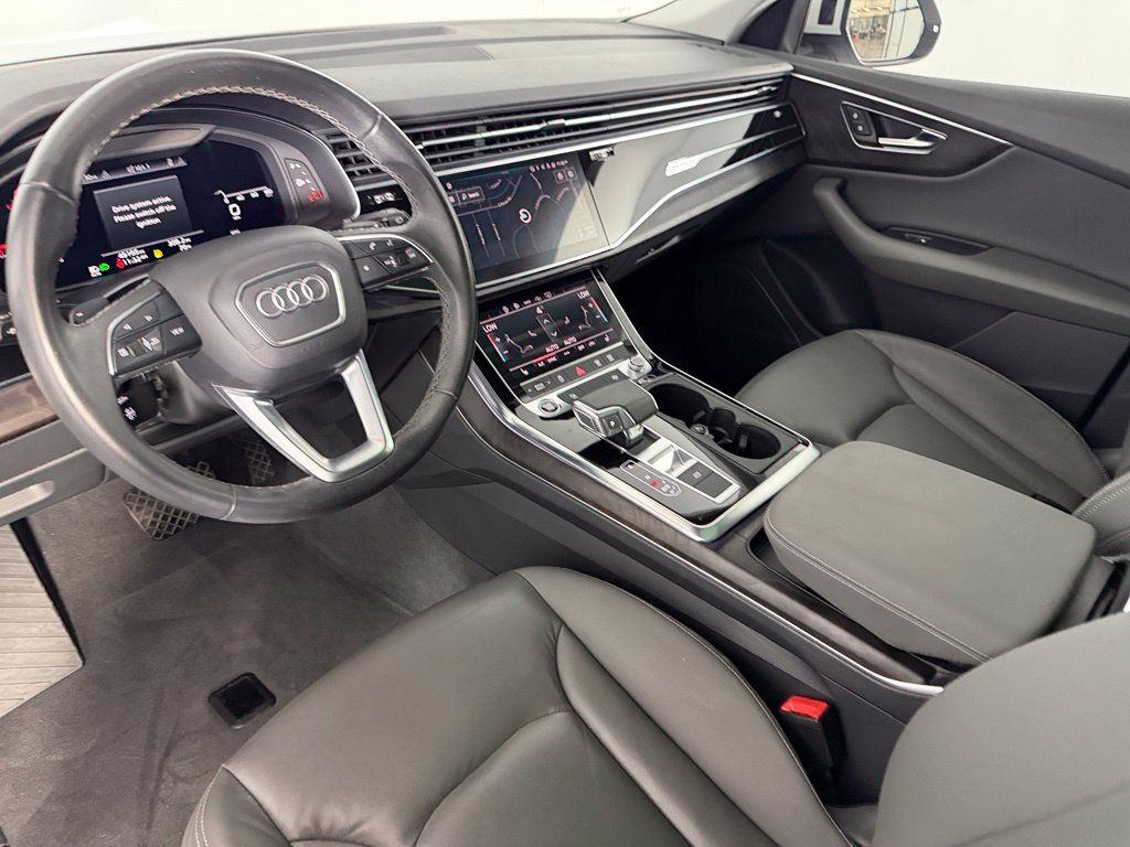 Used 2022 Audi Q8 Premium AWD/4WD image 14