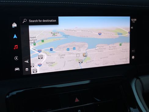 Certified 2025 Porsche Panamera 4 image 21