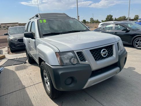 Used 2013 Nissan Xterra X RWD image 5