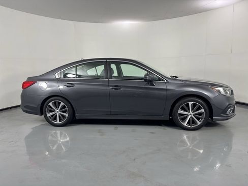 Used 2018 Subaru Legacy 2.5i Limited AWD/4WD image 36