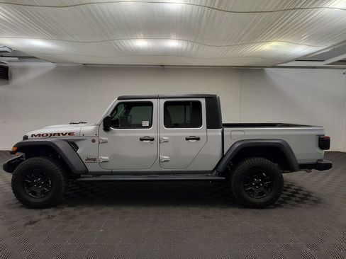 Used 2023 Jeep Gladiator Mojave w/ LED Lighting Group AWD/4WD image 2
