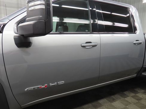 Used 2025 GMC Sierra 2500 AT4 image 55