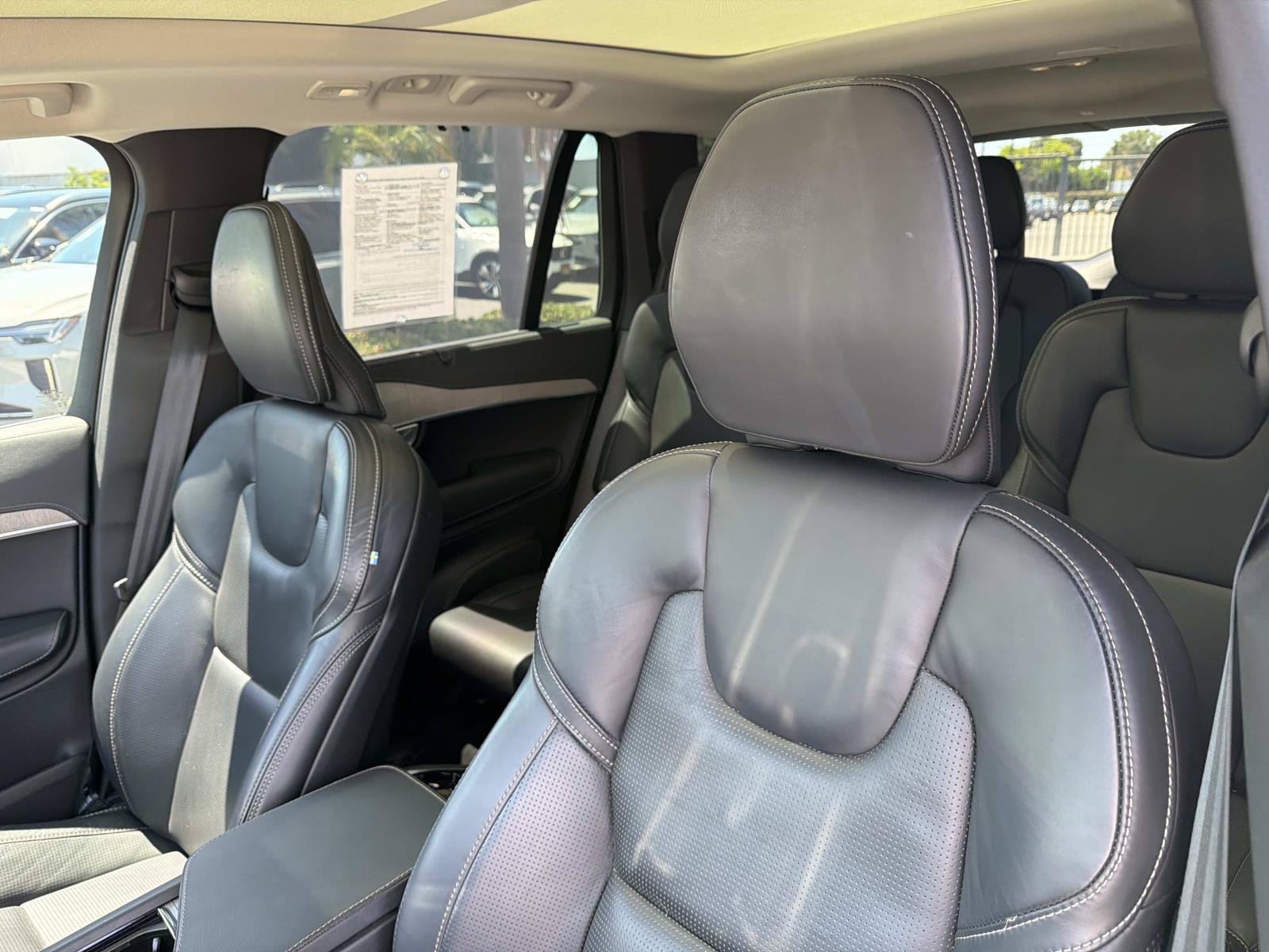 Certified 2024 Volvo XC90 B6 Ultimate AWD/4WD image 19