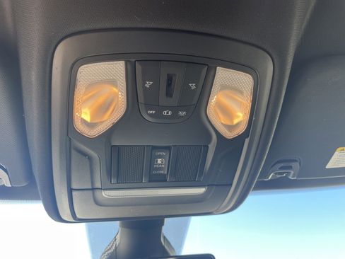 Used 2020 RAM 1500 Big Horn image 34