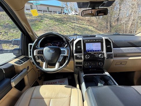 Used 2021 Ford F350 Lariat w/ Lariat Ultimate Package image 13