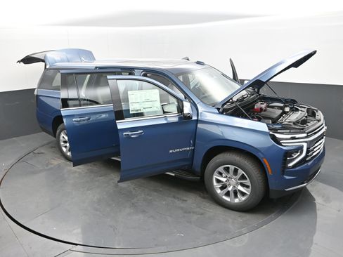 New 2026 Chevrolet Suburban Premier w/ Sun And Tow Package image 43