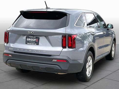 Used 2021 Kia Sorento LX FWD image 13