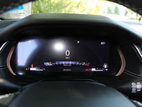 Used 2023 Jeep Grand Cherokee L Laredo w/ Luxury Tech Group I image 24