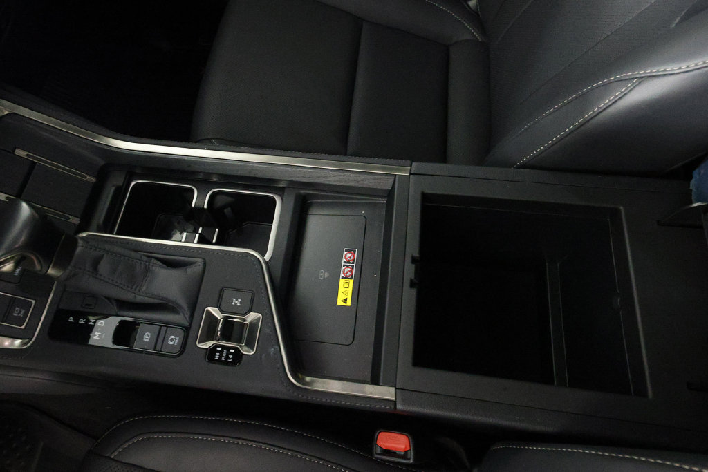 Used 2026 Lexus GX 550 w/ Accessory Package (2T) AWD/4WD image 38