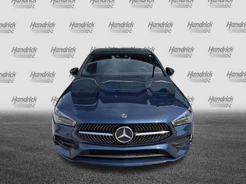 Used 2023 Mercedes-Benz CLA 250 4MATIC image 3