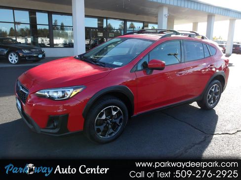 Used 2020 Subaru Crosstrek 2.0i Premium w/ Moonroof Package 2 image 1