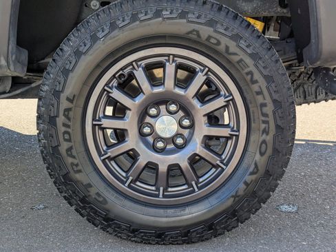Used 2021 Chevrolet Colorado ZR2 w/ Colorado ZR2 Bison Edition AWD/4WD image 52