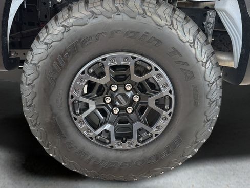 Used 2026 Ford F150 Raptor w/ Equipment Group 803A Raptor R AWD/4WD image 31