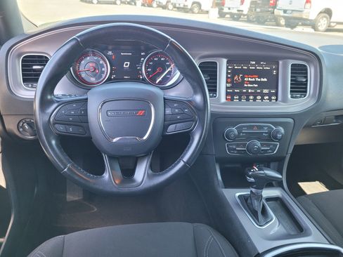 Used 2023 Dodge Charger SXT RWD image 17